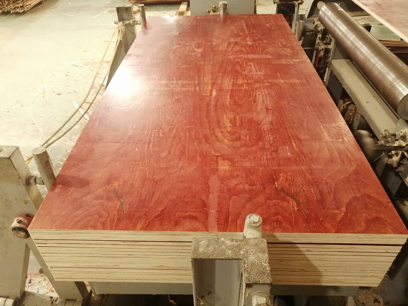 在廣西建筑模板廠家購買模板有那些優(yōu)勢？插圖